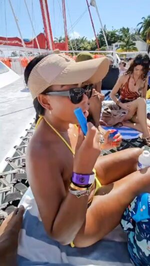 Tiffani Webb Instagram - The best sunscreen for the face🌞 link to my Amazon store in bio.
https://amzn.to/4cwdInM