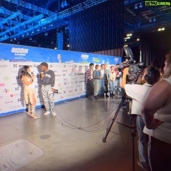 Tiger JK - 17.1K Likes - Thank you, @kconusa, for having us this year! You made me a hero in front of my 7-year-old nephew. And 이먼 Kcon LA가 The CW에 진출한 것을 진심으로 축하드립니다! . 저희도 이 역사적인 순간에 함께하게 되어 영광입니다 #kconla #feelghoodmusic in LA