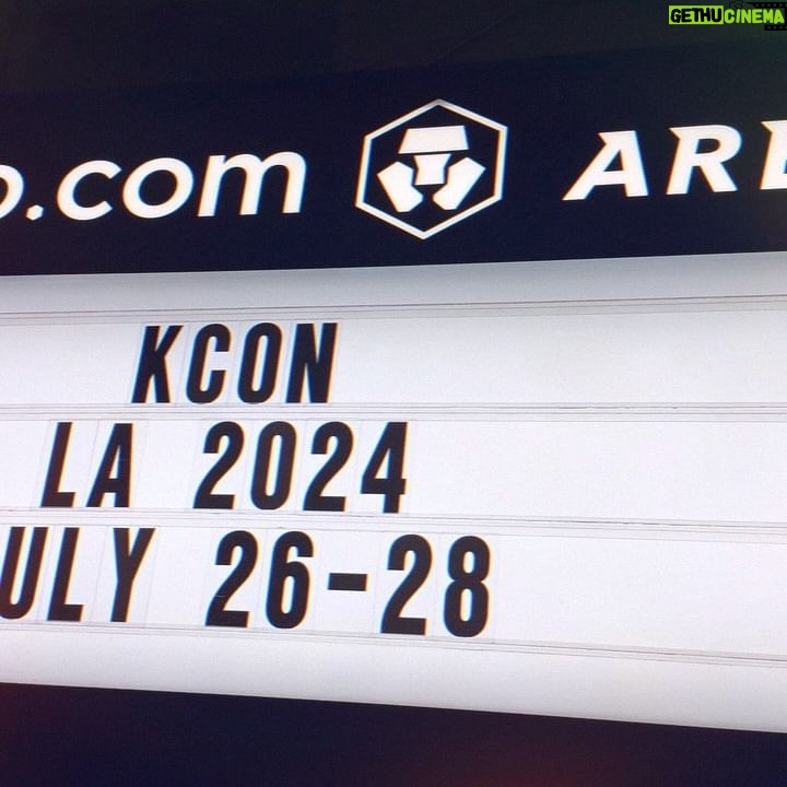 Tiger JK - 17.1K Likes - Thank you, @kconusa, for having us this year! You made me a hero in front of my 7-year-old nephew. And 이먼 Kcon LA가 The CW에 진출한 것을 진심으로 축하드립니다! . 저희도 이 역사적인 순간에 함께하게 되어 영광입니다 #kconla #feelghoodmusic in LA