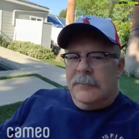 Tim Hooper - 2.9K Likes - Need a country howdy from yours truly? I’ve signed up with @cameo to do personalized video messages for y’all while we’re all at home. Link’s in my bio!
#cameo #timhooper #actorbear #actirslife #characteractor #mustachesofinstagram #meetngreet #stayhome