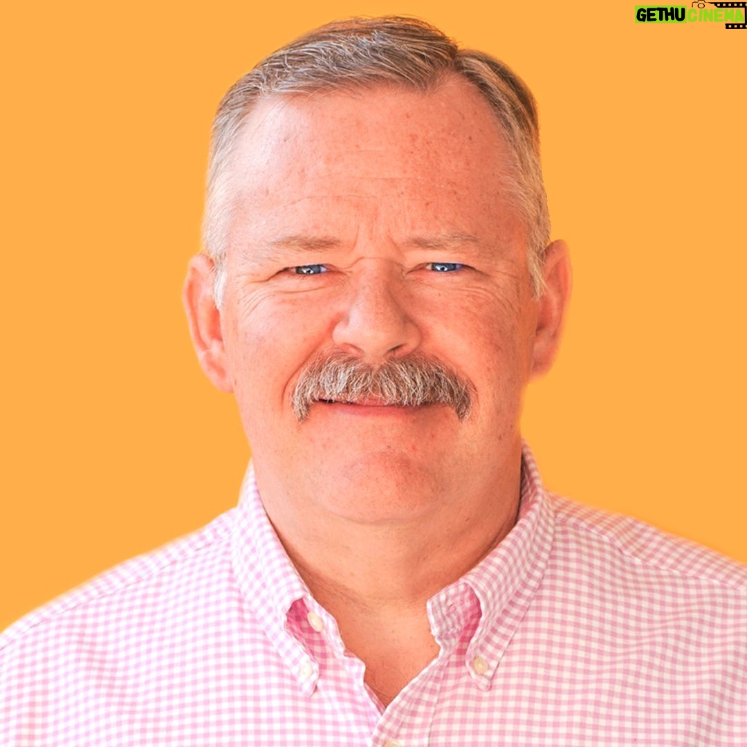 Tim Hooper - 3.5K Likes - Swipe left to 👉🏻 tickle.
#actorslife #headshots #blueyedbear #blueeyes #yellowbackground #ticklemetuesday #swipeleft #swipeforasurprise #mustachesofinstagram 📸 by @gabazar, 🎨 help by @jasonburnam