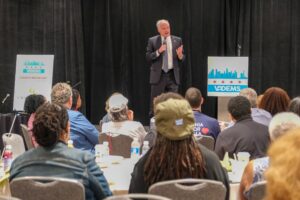 Tim Kaine Instagram - It was great to join the @VADemocrats delegation in Chicago for breakfast this morning! Take it from @markwarnerva and me—Virginians are fired up and ready to WIN in November.