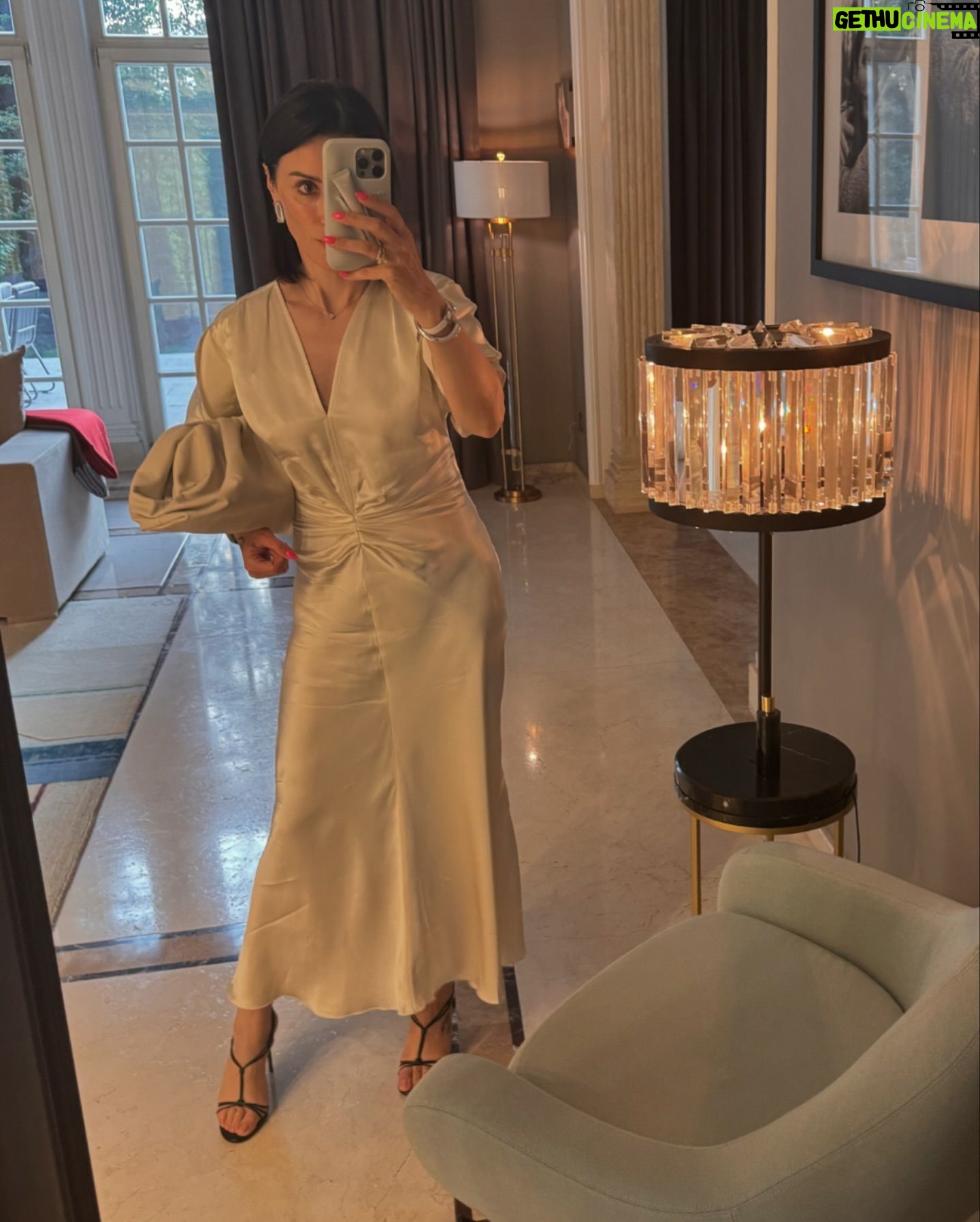 Tina Kandelaki - 3 Likes - ŠŠ¾ŠŗŠ° ŃŠ¾Š±ŠøŃала ŃŠ¾ŃŠ¾Š³ŃŠ°ŃŠøŠø Š“Š»Ń ŠæŠ¾ŃŃŠ°, Š·Š°Š“ŃŠ¼Š°Š»Š°ŃŃ, ŃŃŠ¾ как Š±ŃŠ“ŃŠ¾ Š»ŃŠŗŠø на ŃŃŠ¾Š¹ неГеле более ŃŠ°ŃŃŠ»Š°Š±Š»ŠµŠ½Š½Ńе Šø женŃŃŠ²ŠµŠ½Š½Ńе.
Š§ŃŠ¾ ŃŠŗŠ°Š¶ŠµŃе? ŠŠøŠ“ŠøŃŠµ изменение?
ŠŠ¾Š¶ŠµŃ, Š¾ŃŠ“ŃŃ
ŠæŠ¾Š²Š»ŠøŃŠ». ŠŠ°ŠŗŠ¾Š¹ Š¾Š±ŃŠ°Š· ŠøŠ· #ŠŠøŃваŠŃков вам Š½ŃавиŃŃŃ Š±Š¾Š»ŃŃŠµ Š²ŃŠµŠ³Š¾?ā¤ļø
