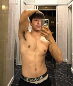 Tinwiphat Khueankaew Most Liked Photos and Posts