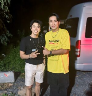 Tinwiphat Khueankaew Instagram - ไว้มีโอกาส ขออนุญาตไปร่วมสร้างความสุข บนเวทีกับพี่บอล & Joker Family ด้วยนะค้าบบ 🤍🩷

#ARTTIN #อาร์ตติณณ์ #บ้านอาร์ตติณณ์ #คนของอาร์ตติณณ์ #THEAT