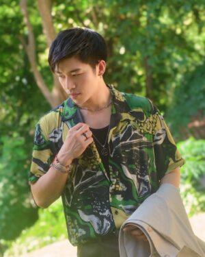 Tinwiphat Khueankaew Instagram - ใส่ชุดโทนเขียว  เผื่อเธอจะได้เหลียวหันมามอง 💚🤍

@dapper_brand