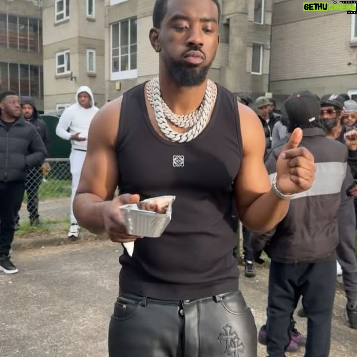 Tion Wayne - 281.3K Likes - We only dropping if England win that’s the only way it makes sense cmon England 🏴 🏴🏴🏴🏴 @russmillions 🤣