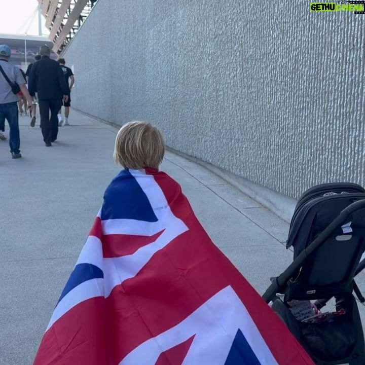 Tom Daley - 879.3K Likes - 🥈OLYMPIC SILVER 🥈
•
•
Yesterday was an absolute dream! My kids got to see me dive in the Olympics for the first time in person! 5 Olympics. 5 medals! 😱
•
•
Noah and I have trained together since November, working with what we could living in two different countries. I am so proud of what we accomplished together! @noah_w9
•
•
Thank you to everyone who came and supported me on this journey! ❤️
