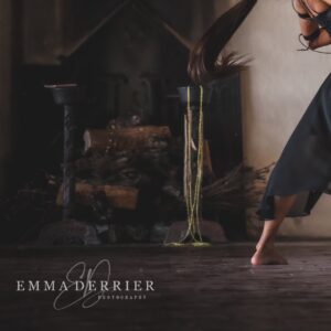 Tom Duquesnoy Instagram - my love at first sight

I stroke in one dance

bending my body

to see you better

I felt forever 

into your grace

my river of pleasure

my sophisticated love

melting in your flame 

you dig in my soul

like an ocean of caresses

a charismatic treasure

where you are 

my life awakes