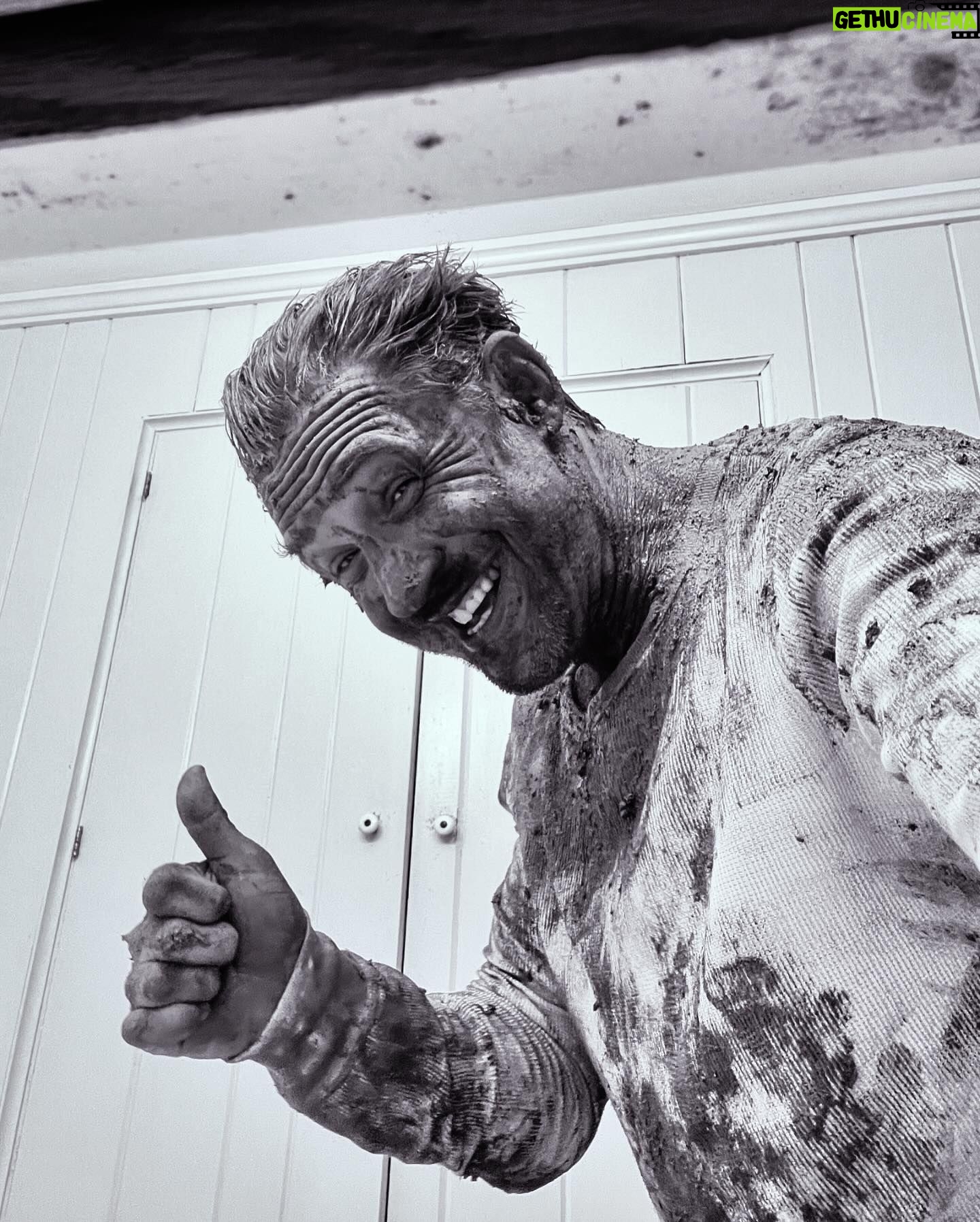 Tom Hardy - 442.2K Likes - @bikeridersfilm