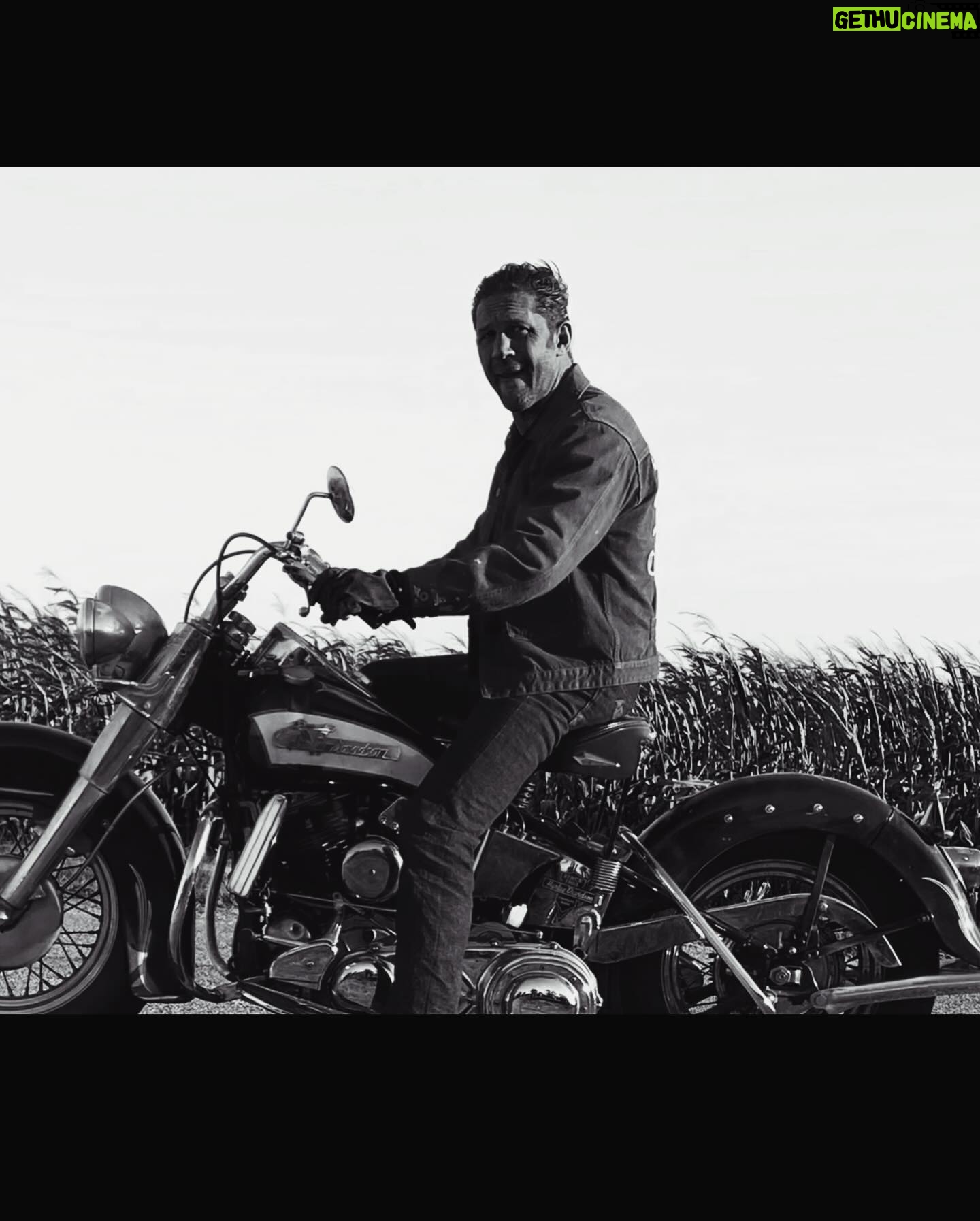 Tom Hardy - 442.2K Likes - @bikeridersfilm