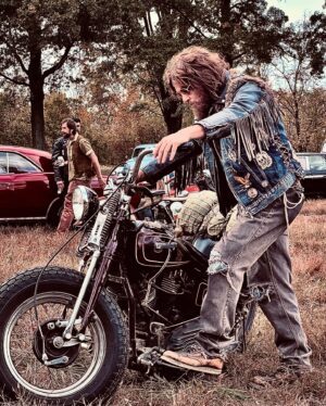 Tom Hardy Instagram - @bikeridersfilm
