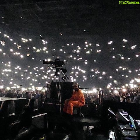 Tony Levin - 2.4K Likes - Running behind on my Road Diary updates (as I often do.) Here's the Montreal show from a few days ago.
https://tonylevin.com/road-diaries/peter-gabriel-io-tour-us-canada/montreal-show