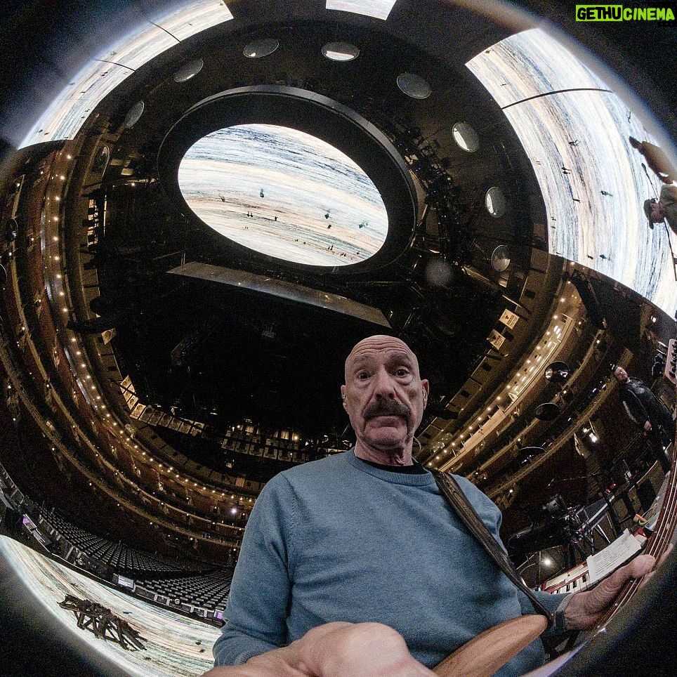 Tony Levin - 5.6K Likes - Catching up with my road diaries. Here's the Chicago show from Sept 30.
https://tonylevin.com/road-diaries/peter-gabriel-io-tour-us-canada/chicago-show