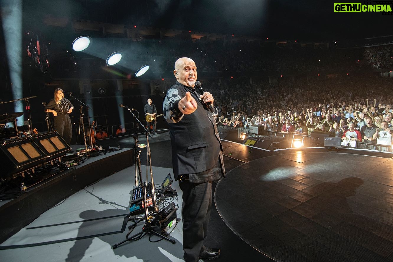 Tony Levin - 3.6K Likes - Some more great moments from the i/o tour, from @tonylevin point of view…