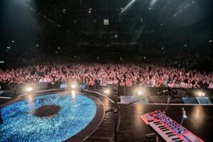 Tony Levin Instagram - Last night's show in Zurich - Peter Gabriel's I/O Tour.
https://tonylevin.com/road-diaries/peter-gabriel-io-tour/zurich-show

#petergabriel