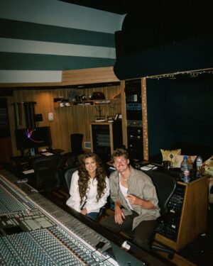 Tori Kelly Instagram - MIRACLE WORKER. out now everywhere