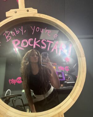Tori Kelly Instagram - SINGAPORE 🥲 ♡ ˚⁎⁺˳✧༚ !!!!