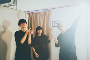 Toru Kitajima Instagram - ⠀
凛として時雨でした
命の儚さと音楽の永遠を強く強く感じた年でした
たくさんのライブが出来て良かった
来年もどんな出会いがあるか楽しみ
ありがとうございました

@pinakano0718  @345.uu