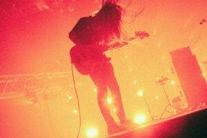 Toru Kitajima Instagram - ⠀
初ライブが2002年12月7日の池袋手刀
そしてソニーでメジャーデビューしてから15年
必然の様な奇跡を噛み締めながら演奏しました
まだまだ掴めていないものばかり

こんな1日に出会えるなんてあの時想像していたのかな
メンバー、スタッフ、そしてみんなありがとう

写真が素敵なので沢山載せます📷
Photo by Hiroaki Ishikawa, ヨシハラミズホ

 @pinakano0718 @345.uu