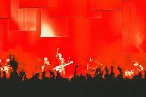 Toru Kitajima Instagram - TK from 凛として時雨 
Tour 2023 The Second Chapter 
初日は大阪でした

雷雨からのライブからのラブミュージック
濃密過ぎる1日でした
ユニーバーサルスタジオジャパンもビックリの熱量
滑り過ぎて何度もピックを落としかけたね🥹
大阪　素敵な1日をありがとう
次は名古屋だね　待ってます