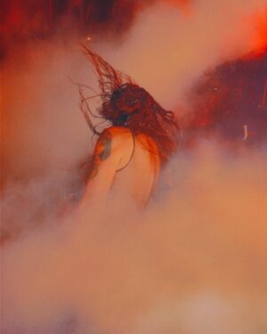 Tove Lo Instagram - CLUB HEAT in WeHo 🌶️ I’m still recovering. Thank you to the crowd for matching our unhinged energy! Thank you to @deesco444 @cherryelee my @weareladiesofleisure and the beautiful @allaboutvalentina 🪩 all love to @heartweho
@officiallyoutloud @spotify & #GLOW for making it happen. And the biggest thank you to my incredibly talented mate @sglewis . You’re a weapon! Rare to find this kind of creative connection with someone you also wanna hang out with all the time 🤍 

Love you all, keep HEAT on repeat 💦