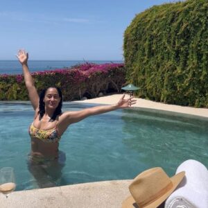 Actress Tracee Ellis Ross HD Instagram Photos and Wallpapers June 2024