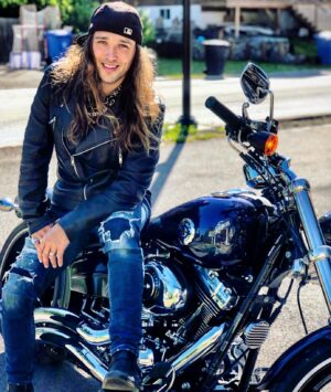 Travis Cormier Instagram - Anyone want to go riding this weekend? 🏍💨 @carrierhd .
.
#harleybreakout #harleydavidsonbreakout #harleydavidson #harleydavidsonmotorcycles #harleydavidsondaily