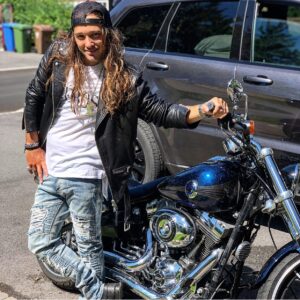 Travis Cormier Instagram - Hey, whats up?? 🤣🤣