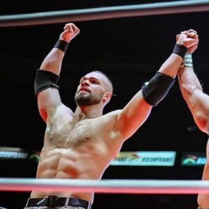 Travis Gordon Instagram - Been walking on my hands since I was 5 years old… now I get paid to do it 😜🔥🙌🏼

#LuchaLibre #プロレス #ProWrestling #CMLL #ArenaMexico #FlipGordon #Luchador