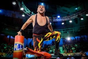 Travis Gordon Instagram - En la lucha estelar del #SábadoDeColiseo, @voladorjrcmll, @theflipgordon y @starjrcmll vencieron a Averno, @stuka_jr y @yosoydragon. 
📸 @elfotografodelasluchas 

#CMLL #LuchaLibre #LuchaLibreMexicana #Luchador #Wrestling #MexicanWrestling #follow