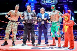 Travis Gordon Instagram - Photo Dump from my first championship opportunity here in CMLL this past Friday in Arena Mexico 🇲🇽 

Photos by @elfotografodelasluchas 📸 

#LuchaLibre #プロレス #ProWrestling #CMLL #ArenaMexico #FlipGordon #Luchador #FlipArmy