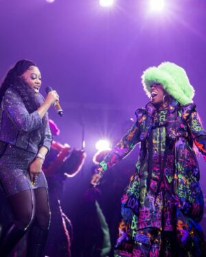 Trina Instagram - Thank you Missy for such an amazing experience on your #OutOfThisWorldTour 💜💫 🌎 I’m so proud of you .. Keep continuing to shine like the true LEGEND you are. Love you Beyond 🙏🏽 ( make sure yall catch the tour in ya city 🏙️) @missymisdemeanorelliott