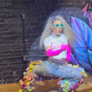 Trinity K. Bonet Instagram - Swipe left… VIDEO BOMB.. Tip a queen $motherbonet