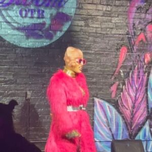 Trinity K. Bonet Instagram - Swipe left… VIDEO BOMB.. Tip a queen $motherbonet