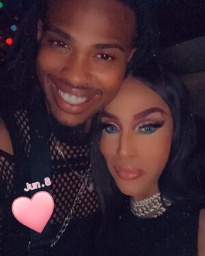 Trinity K. Bonet Instagram - My famous and funny daug @jay.nedaj got on stage wit me for alil fun.. So exicted for your future Jay bonet debut it’s gonna be everything!!!!! And you gotta love a husband who is 10 toes down for there baby!