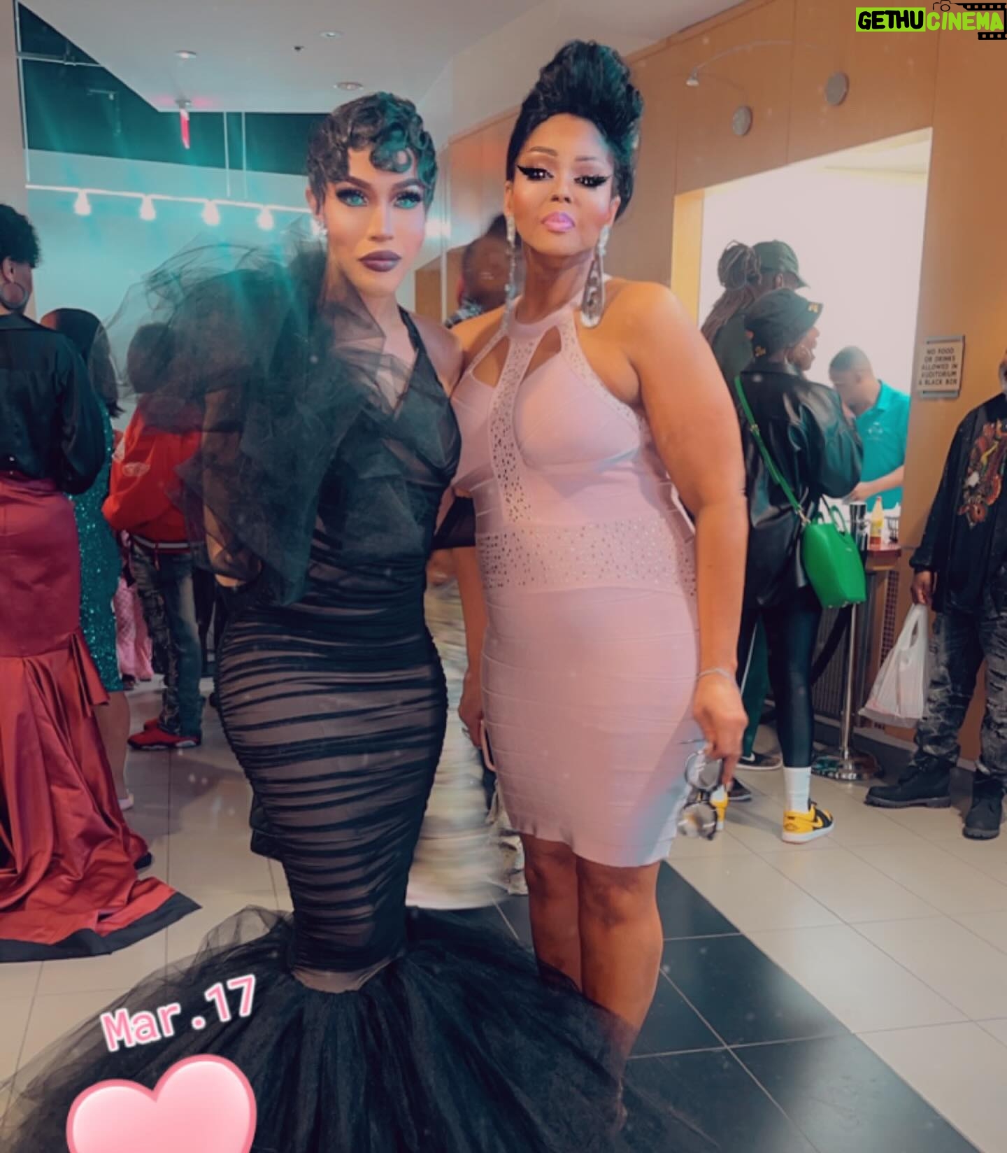 Trinity K. Bonet - 9.8K Likes - A evening at black America! Gown made by @_devdadon