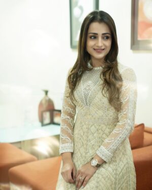 Trisha Instagram - If there’s anything that you should stop wearing,it’s the weight of other people’s opinions😉✌🏻

Wearing @jade_bymk 
Styled by @malinikarthikeyan 
Photographed by @thestoryteller_india