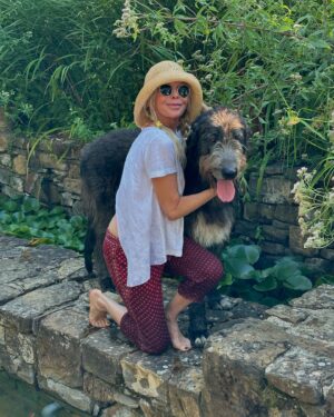 Trudie Styler Instagram - Together again 🐾