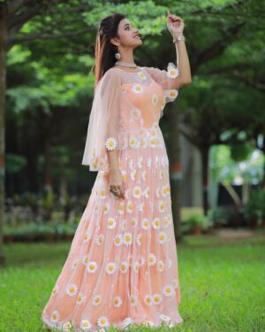 Trupti Mirambika Instagram - ☺️🌟
#instagram #creator #love