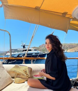 Tuvana Türkay Instagram - ⛵️