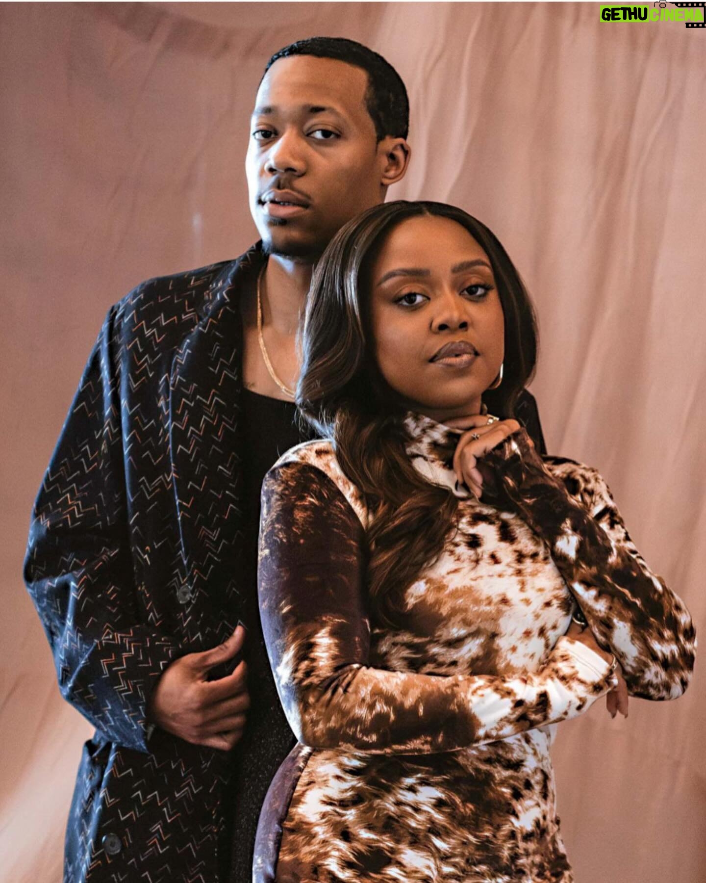 Tyler James Williams - 3 Likes - Thank you @latimes π€
Styled by: @ilariaurbinati in @missoni
Grooming: @crazysexybeautifoe