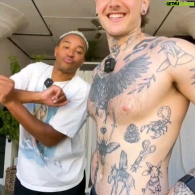 Tynomi Banks - 1.5K Likes - POV... Another hot girl enters the villa hot gay summer. Here we come! @martinthefrenchguy @laybankz.
Thank you for the studio space @hausretroo