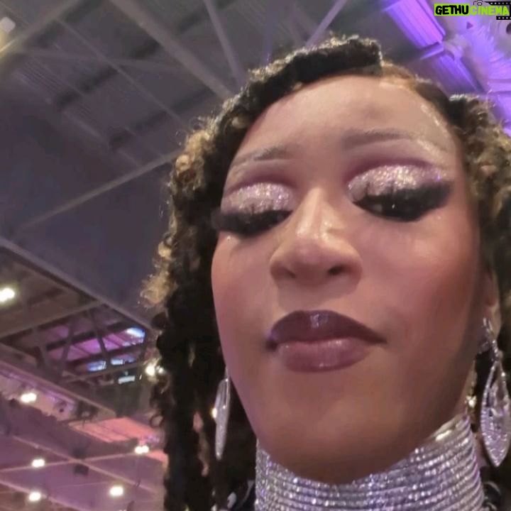 Tynomi Banks - 1.8K Likes - Dragcon UK recap honestly, this place always makes me feel like I should be living here. Everyone at dragcon the fans the workers I have so much love for you.