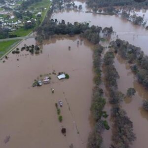 Tyson Lynch Instagram - 😭😭🙏🏻🙏🏻it’s EXTREMELY SAD to see this pictures! My prayers and deepest sympathies go out to ALL the people who sadly lost their houses, the livelihoods, i honestly WISH I COULD GET up those locations to help many of those people!  I pray that there is the smallest loss of lives! 😭😭