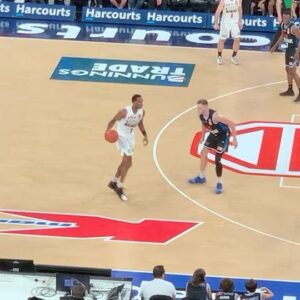 Tyson Lynch Instagram - Blessed and grateful to God to be a year older!🙏🏻❤️🔑 Cheers a few of best matees Ramy, Wally and my kawan. It was cool watching basketball in beautiful Melbourne together!