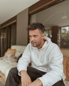 Actor Uğur Biçer HD Instagram Photos and Wallpapers June 2024