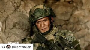 Uğur Biçer Instagram - Herkesin emeğine sağlık sezon finali bu pazar 👊🏼👍🏽 #savaşçı #foxtv #limon #emredurmuş