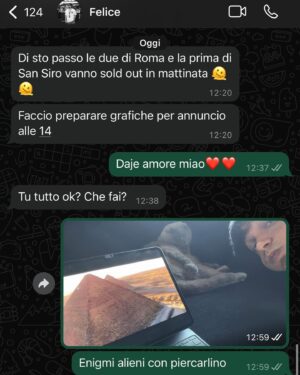 Ultimo Instagram - Le 2 date all’Olimpico e la data a San Siro sono sold out… UN ANNO PRIMA!
Risultato INCREDIBILE!
Qui di seguito un po’ di foto, allora:

1. Io che mi faccio la barba che non ho, nel camerino di Roma prima di entrare all’Olimpico.

2. Jac e io in un giardino botanico in Sicilia.

3. Piercarlino che si candida come chitarrista 2025.

4. Un ultras al mio concerto in prima fila che urla, sogna ed espone il suo cartellone.

5. La piscina sobrissima di casa mia. Quanto so sborone.

6. E. che si ciuccia il dito durante l’ecografia. 🩵

7. Io che vedo Giulietta 📸📸📸 sul palco e le sorrido. 

8. Un ragazzo che interpreta NEVE AL SOLE entrandoci dentro come se l’avesse scritta lui. Questo è bellissimo.

9. Felice che mi scrive dei sold out mentre guardo il programma più bello del mondo a mani basse: enigmi alieni. (Se la produzione dovesse mai vedere questo mio post, per favore rendetemi partecipe di qualcosa. Tipo qualche vostro viaggio assurdo in Alaska o alle piramidi egizie)

10. IO DA QUI NON MI MUOVO