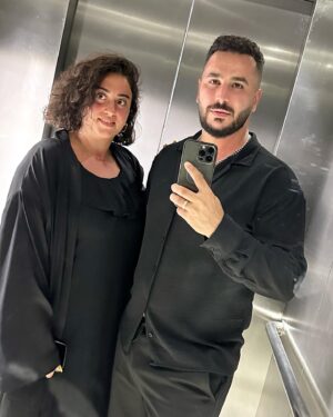 Ülvi Həsənli Instagram - Black or white?🥰🥰🥰